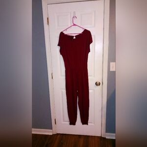 Chic Maroon Jumpsuit for Women